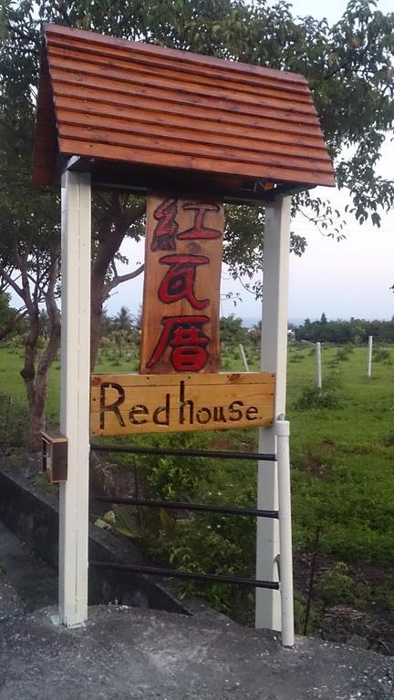 Taitung Dulan Red House Homestay B&B Ngoại thất bức ảnh